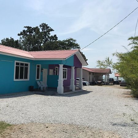 Malacca D'Pantai Homestay Kuala Sg. Baru מראה חיצוני תמונה